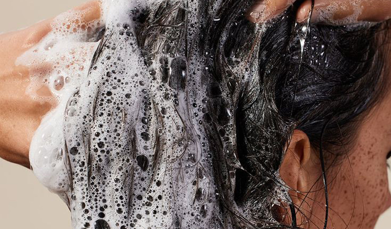 Get rid of dry scalp in easy steps